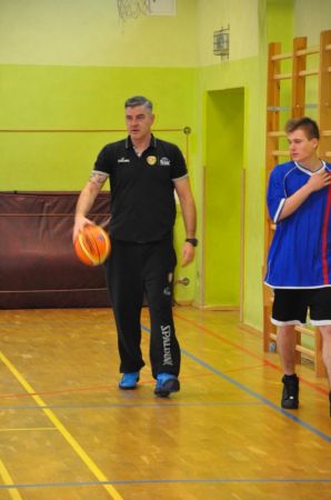 Lekcja z Mistrzem - Zajęcia z koszykówki z Maciejem Zielińskim